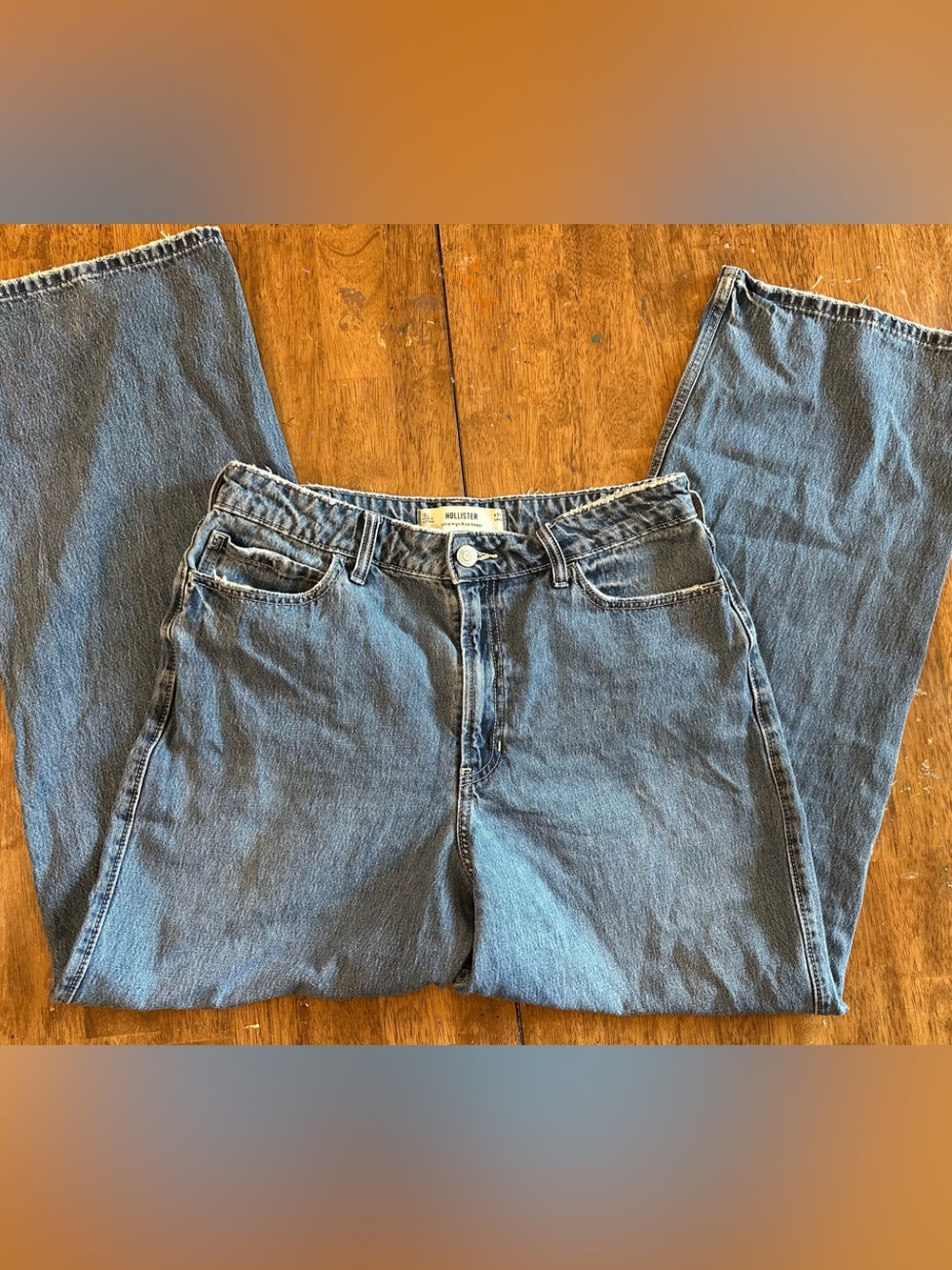 Hollister Ultra High Rise Baggy Jeans Size 12L W31 Long Light Wash Denim